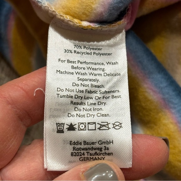 ❤️2/$15 or 3/$21❤️NWT Eddie Bauer Striped 1/4 Zipped Pullover Fleece, Size M - Picture 9 of 11